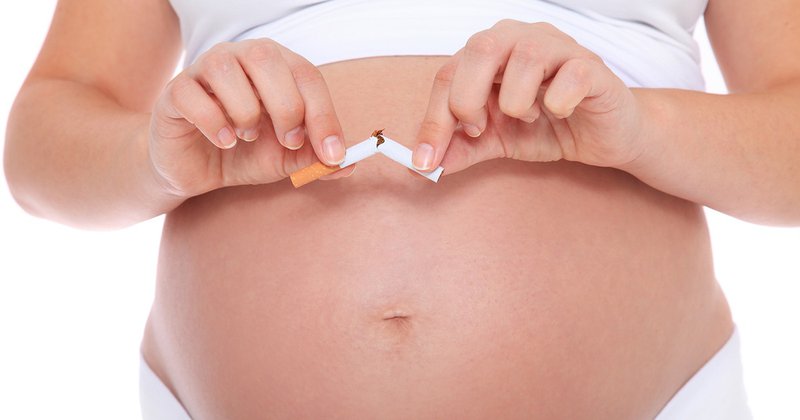 Khói thuốc lá có thể khiến thai nhi bị dị tật