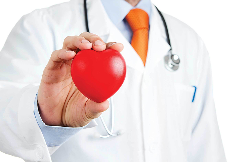 Thăm khám và kiểm tra tim mạch định kì là phương án tốt nhất giúp theo dõi cũng như bảo vệ sức khỏe của bản thân