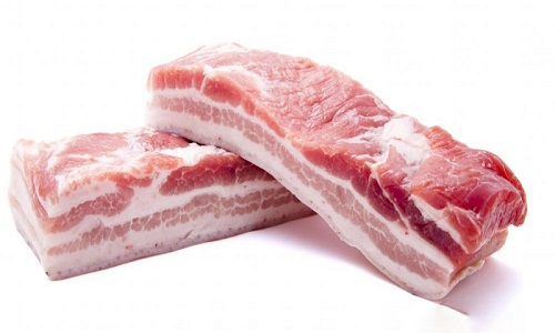 Thịt hữu cơ là nguồn thực phẩm giàu dinh dưỡng thiết yếu cho người bệnh u tuyến giáp
