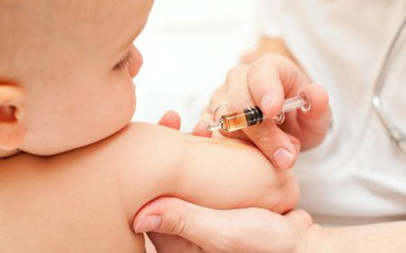 Tiêm vắc xin 6 trong 1 có tính an toàn, ít tác dụng phụ so với các loại vắc xin thông thường