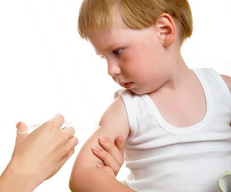 Tiêm vắc xin phòng thời điểm là cách tốt nhất để phòng bệnh quai bị 