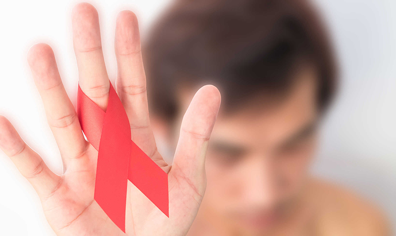 cần thực hiện xét nghiệm HIV sau khi quan hệ tình dục không an toàn hoặc vết thương hở tiếp xúc với vật dụng có nghi ngờ nhiễm HIV