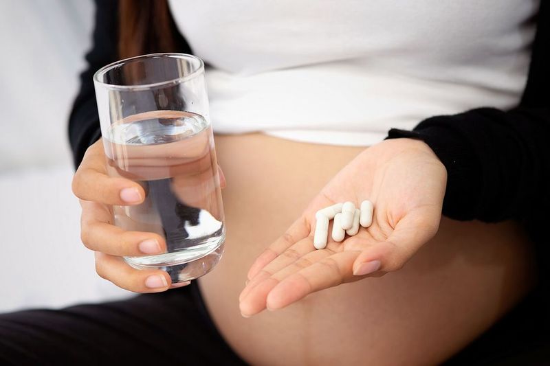 Một số thành phần thuốc không phù hợp có thể gây dị tật thai