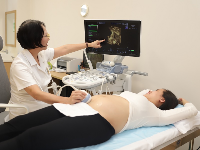 Tiến hành siêu âm màu ở thai phụ để chẩn đoán dị tật thai nhi chính xác hơn