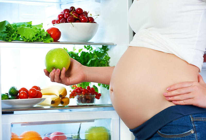 Xét nghiệm máu thử thai có cần nhịn ăn trước khi làm không?