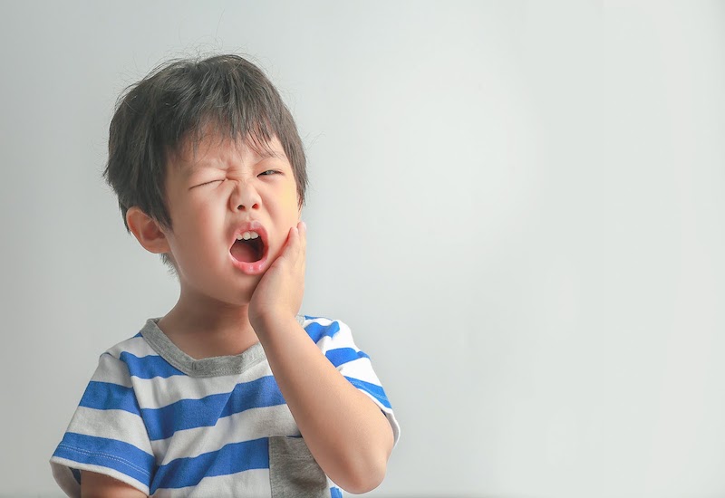 Trẻ em nên làm gì khi bị sâu răng?
