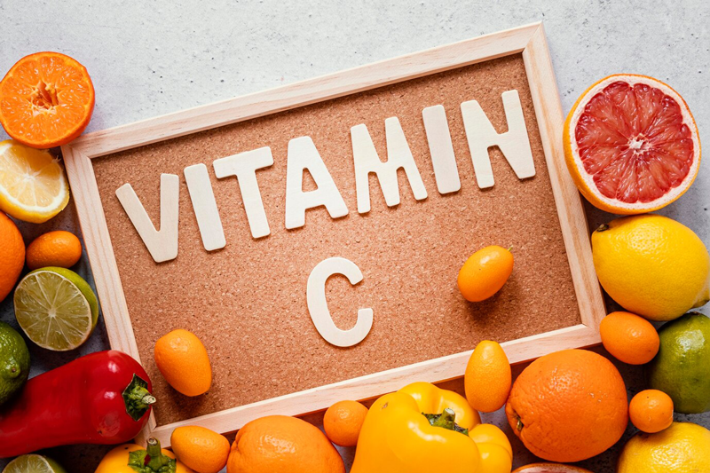 Acid ascorbic là vitamin C có nguồn gốc từ thực vật, có nhiều trong cam, quýt,…