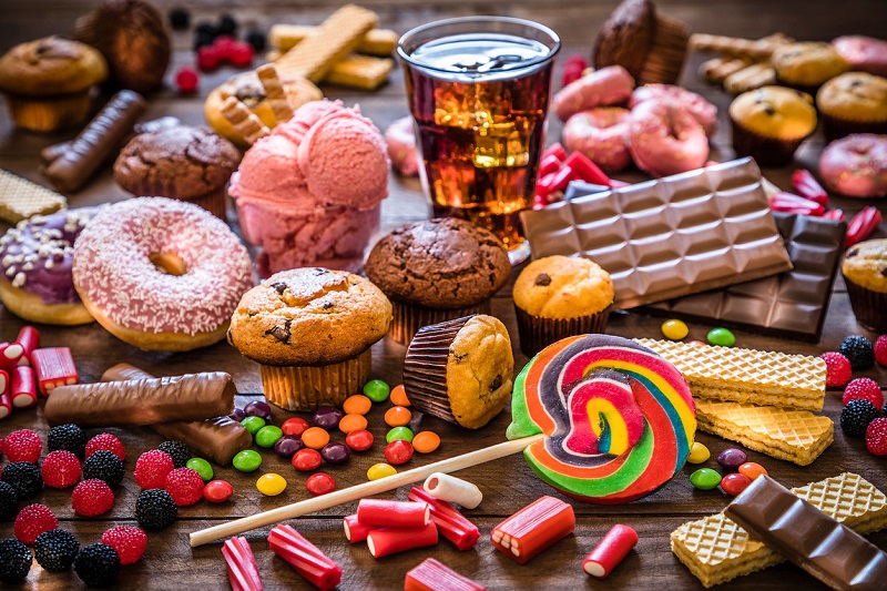 Ăn đồ ngọt nhiều trước khi thực hiện có thể khiến Glucose tăng, lâu dài ảnh hưởng xấu cho sức khỏe