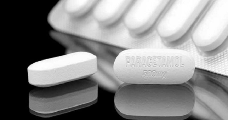 Dùng paracetamol giảm đau bụng kinh khá an toàn