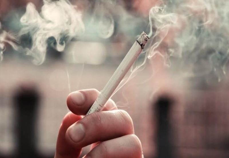 Người bệnh không được hút thuốc lá trước khi nội soi phế quản