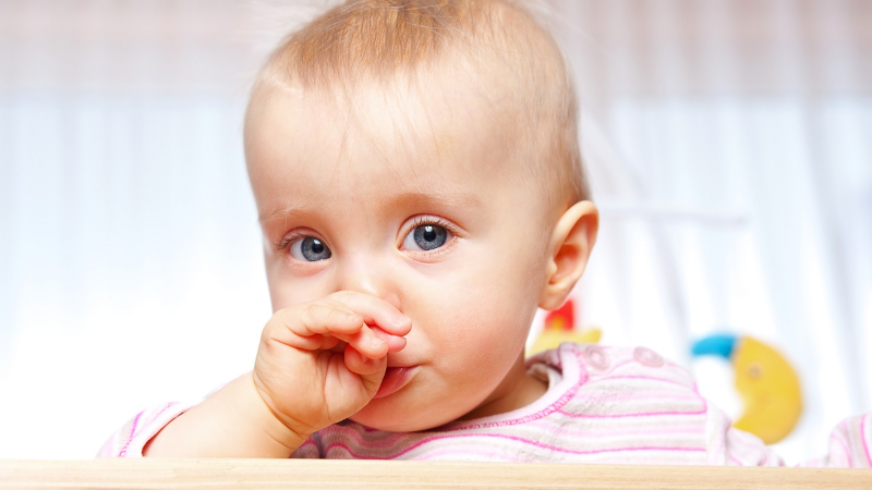 Trẻ dưới 1 tuổi bị ho và sổ mũi