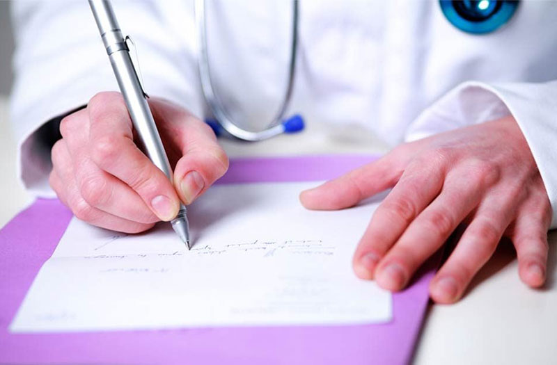 Ký hiệu chẩn đoán trong y học được sử dụng như thế nào trong việc ghi chép y tế của bác sĩ?