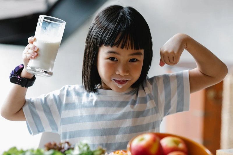 Bổ sung đa dạng các loại thực phẩm để trẻ phát triển toàn diện