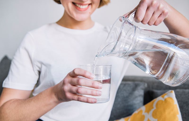 Thói quen uống nhiều nước mỗi ngày sẽ giúp bạn hạn chế nguy cơ bị sỏi