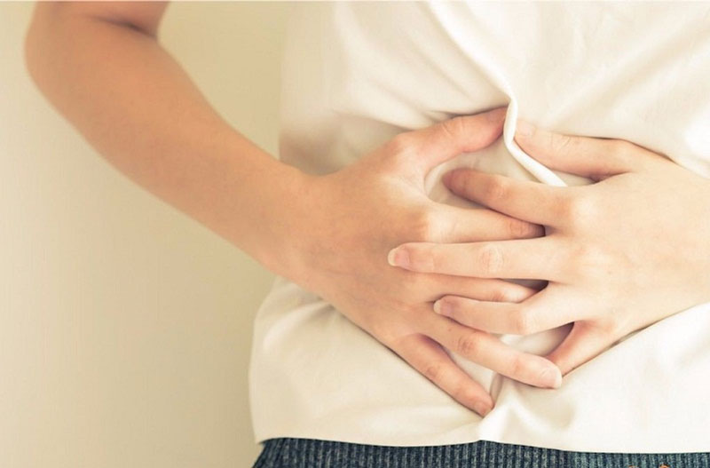 Tình trạng ruột thừa bị thủng khiến vùng đau bụng lan rộng hơn