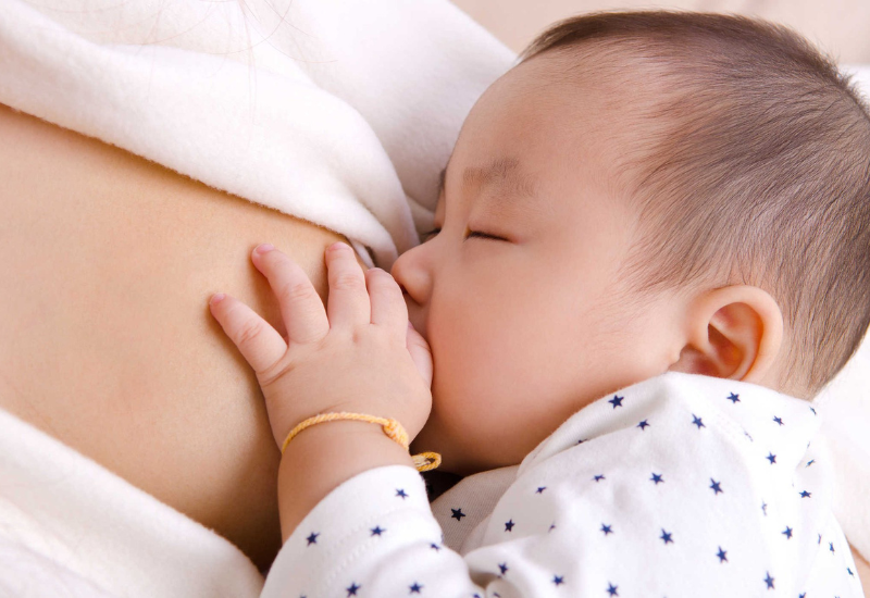 Vàng da ở trẻ sơ sinh do mắc các bệnh lý sẽ tăng nguy cơ biến chứng