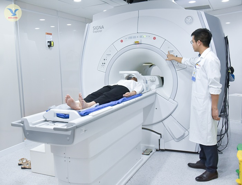 Chẩn đoán phù gai thị bằng chụp cộng hưởng từ (MRI)