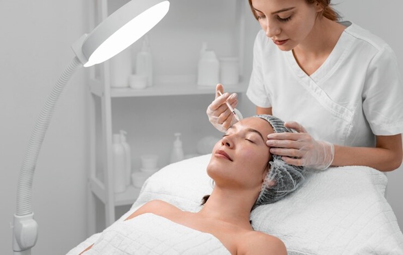 Tiêm filler giúp chị em giảm nếp nhăn trên da