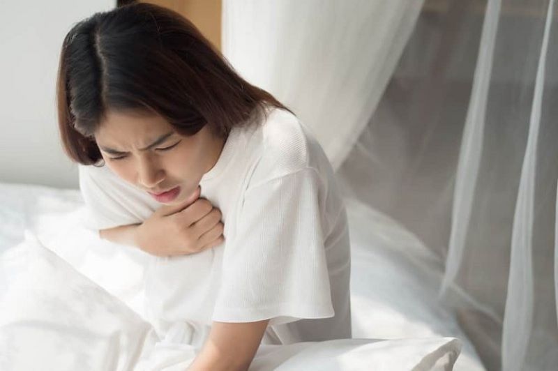 Người bị hội chứng ngưng thở khi ngủ thường thấy khó thở khi thức dậy