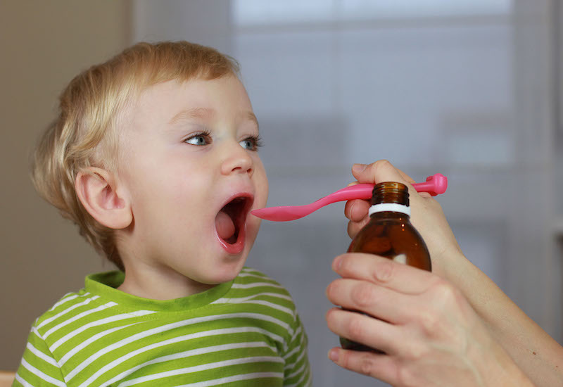 Có thể sử dụng thuốc tự nhiên để giảm ho và sổ mũi cho trẻ không?