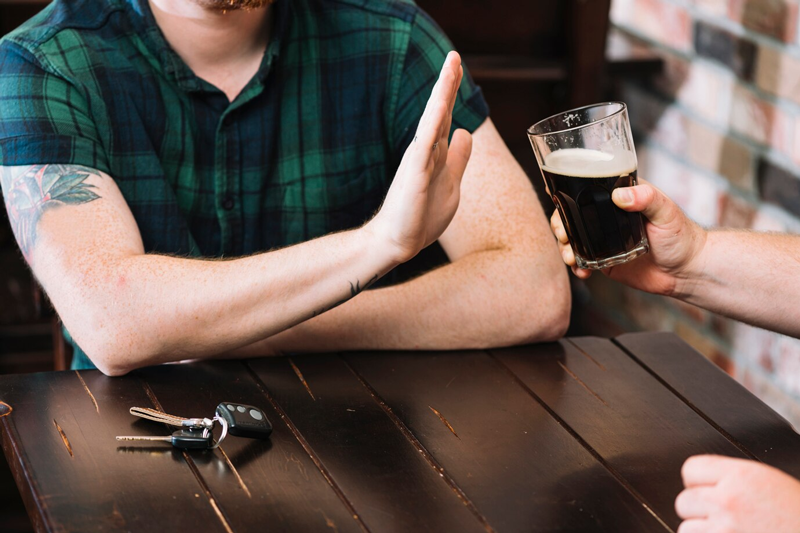 Hạn chế rượu bia giúp phòng ngừa tăng huyết áp 