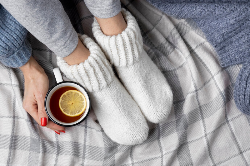 Giữ ấm cơ thể, uống trà thảo dược,… là cách phòng ngừa viêm amidan cấp hiệu quả 