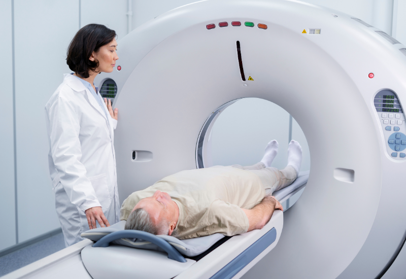 Chụp cộng hưởng từ (MRI) là phương pháp chính để xác định vị trí và kích thước của khối u