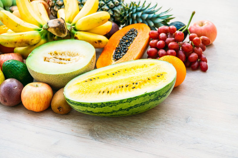 Một vài loại trái cây cũng có công dụng giảm đau dạ dày do ăn cay