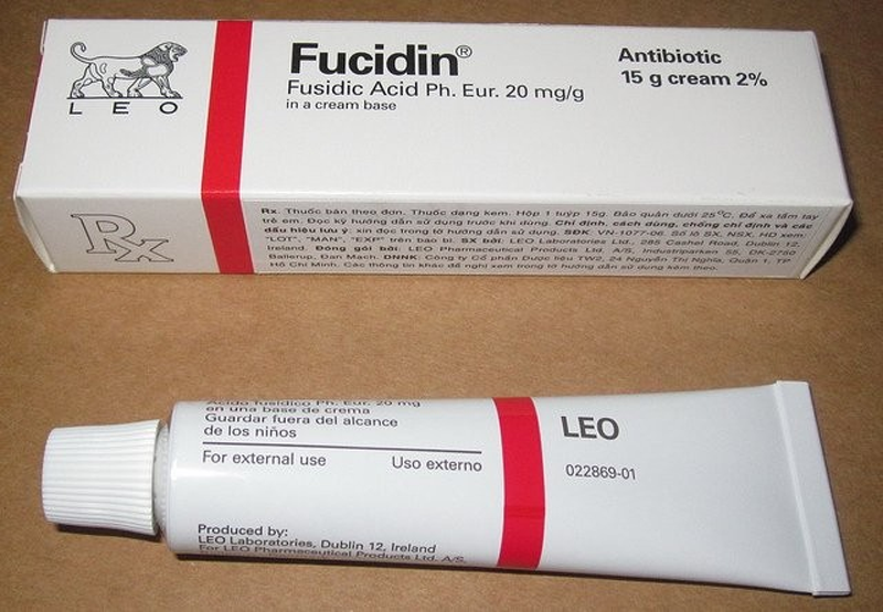 Fucidin dạng kem bôi ngoài da, thành phần chính là acid fucidin 20mg/ g