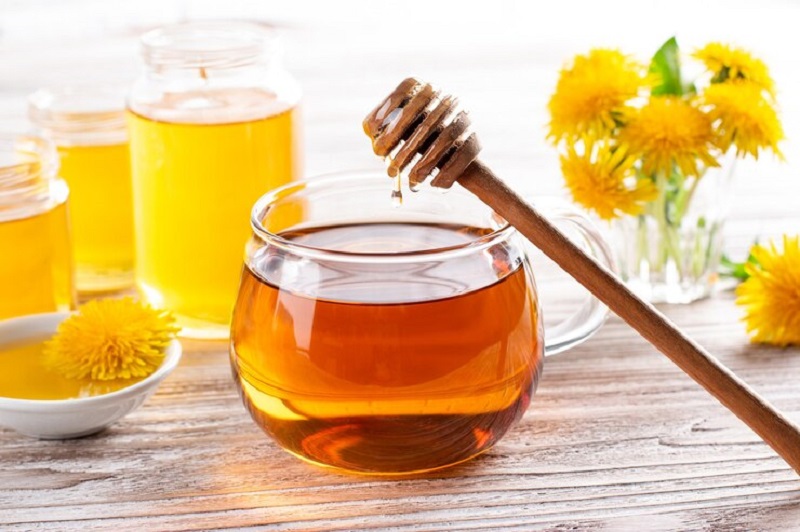 Ngậm mật ong nguyên chất có thể cải thiện triệu chứng bỏng lưỡi