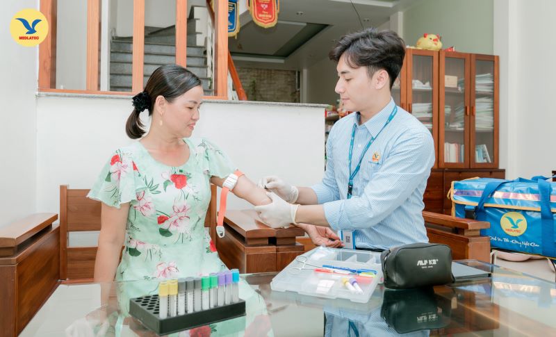 Dịch vụ sốt xuất huyết tại nhà của MEDLATEC được nhiều người lựa chọn 