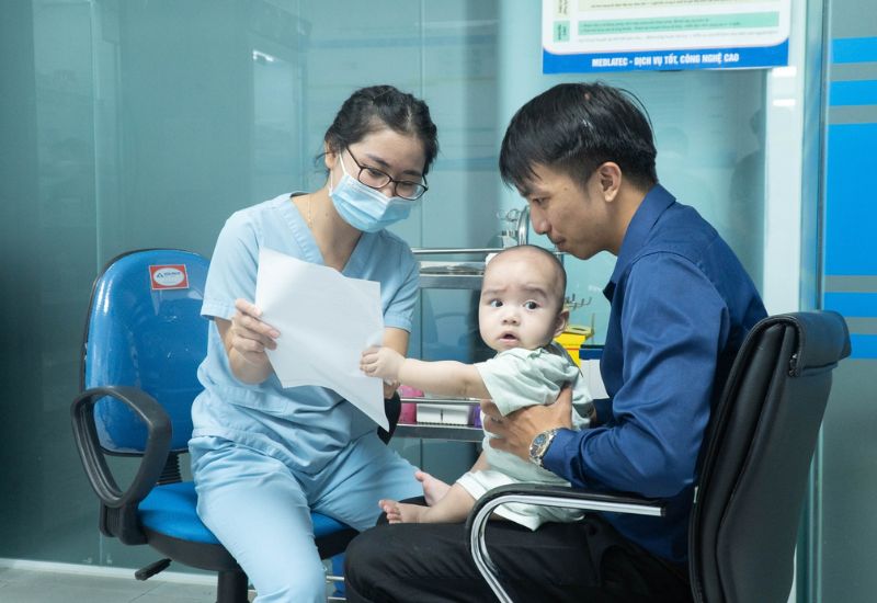 IPV là mũi gì? IPV là vắc-xin bất hoạt dùng để phòng ngừa bệnh bại liệt do virus Polio gây ra
