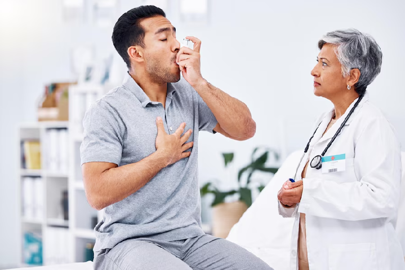 Bệnh nhân bị hen suyễn do gắng sức cần được điều trị tích cực bởi bác sĩ chuyên khoa 