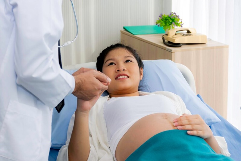 Bác sĩ sẽ cân nhắc về phác đồ điều trị bệnh cho thai phụ