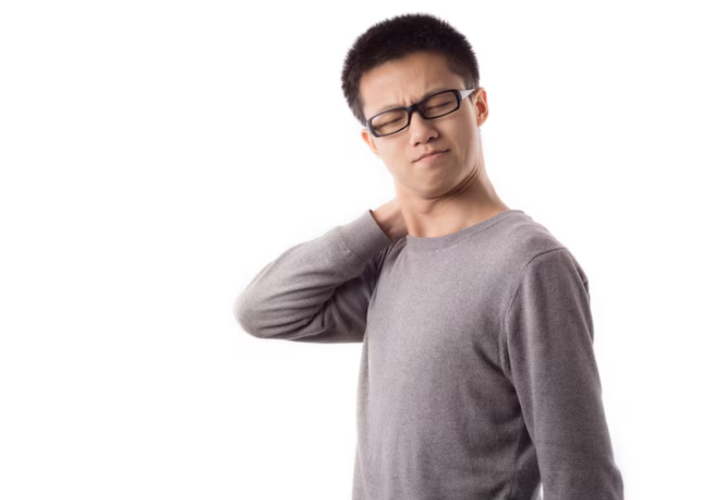 Căng cơ bả vai là tình trạng các nhóm cơ vùng vai bị căng cứng, đau mỏi