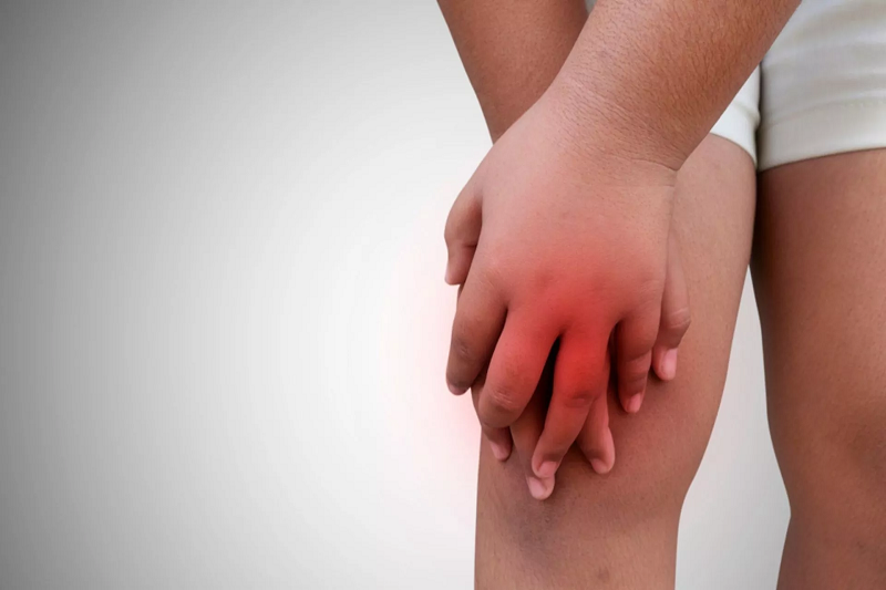 Viêm khớp gối ở trẻ em cần phải nghĩ đến khi trẻ đau gối không rõ nguyên nhân.