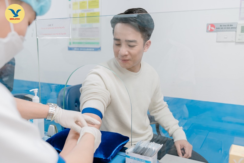 Kết quả xét nghiệm máu có ý nghĩa quan trọng đối với quá trình chẩn đoán bệnh của các bác sĩ