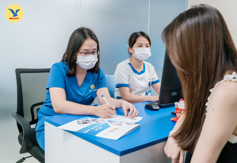 Bạn nên tái khám định kỳ ngay cả khi đã điều trị khỏi ung thư cổ tử cung