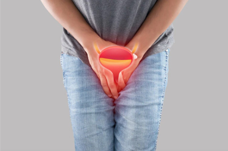 Người mắc viêm niệu đạo thường có các biểu hiện như: tiểu khó, tiểu buốt, tiểu dắt... 