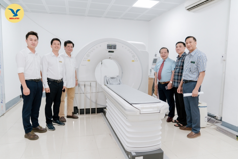 Đoàn công tác Hệ thống Y tế MEDLATEC tham quan cơ sở vật chất Trung tâm Y tế thành phố Chí Linh