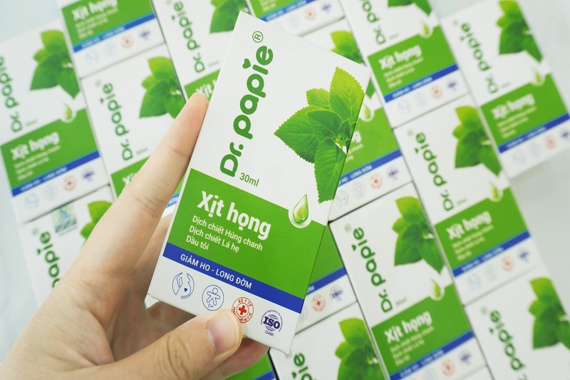 Hình ảnh cung cấp thông tin thành phần chính của xịt họng Dr. Papie