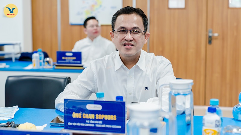 Ông Chan Sophors - Phó Tổng Giám đốc Bệnh viện Hữu nghị Campuchia - Trung Quốc Preah Kossamak 