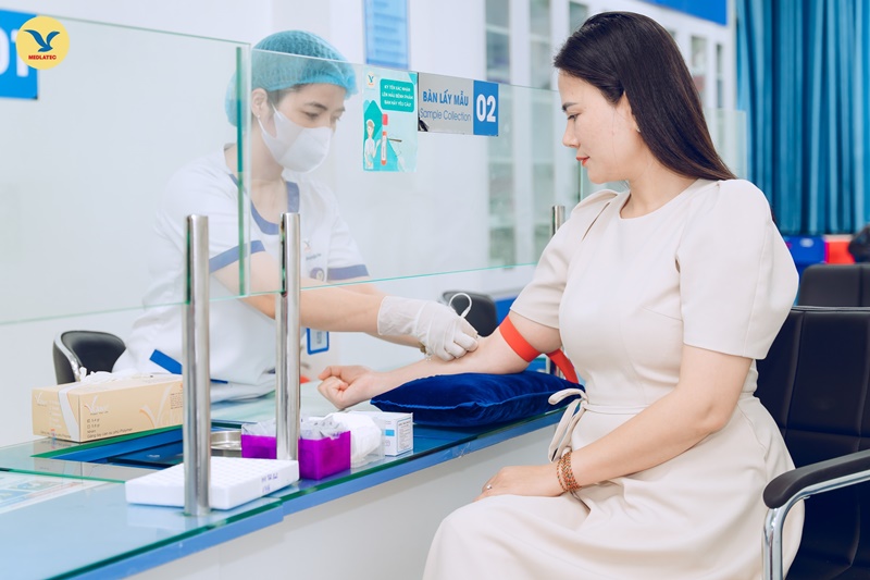 Xét nghiệm máu là xét nghiệm cơ bản nhưng cần được thực hiện tại cơ sở y tế uy tín để đảm bảo kết quả chính xác