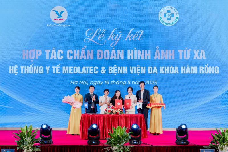 Ký kết hợp tác chiến lược giữa MEDLATEC và Bệnh viện Đa khoa Hàm Rồng 