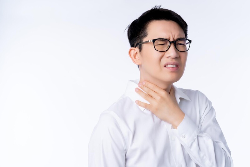 Nhiều người bị đau họng do dùng điều hòa quá lâu