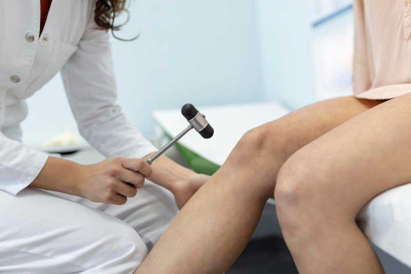 Khám thực thể đóng vai trò quan trọng trong chẩn đoán bệnh đơn dây thần kinh chi dưới