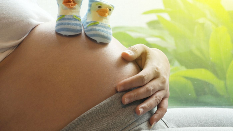 Oxytocin hiện diện trong quá trình làm mẹ, là sợi dây gắn kết đặc biệt giữa mẹ và bé