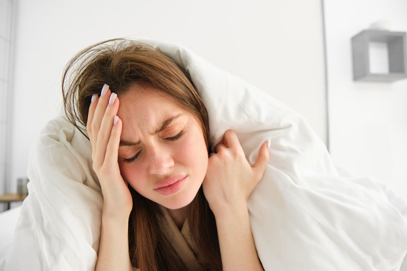 Đau đầu ở vùng trán cũng cần được lưu ý