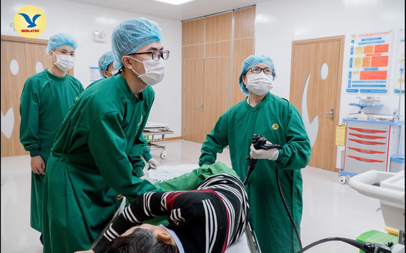 Nội soi đại tràng - trực tràng giúp phát hiện vị trí và mức độ tổn thương 