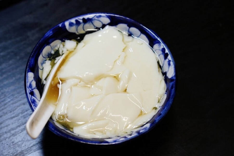 Hạn chế sử dụng topping khi ăn tào phớ để không lo tăng cân 